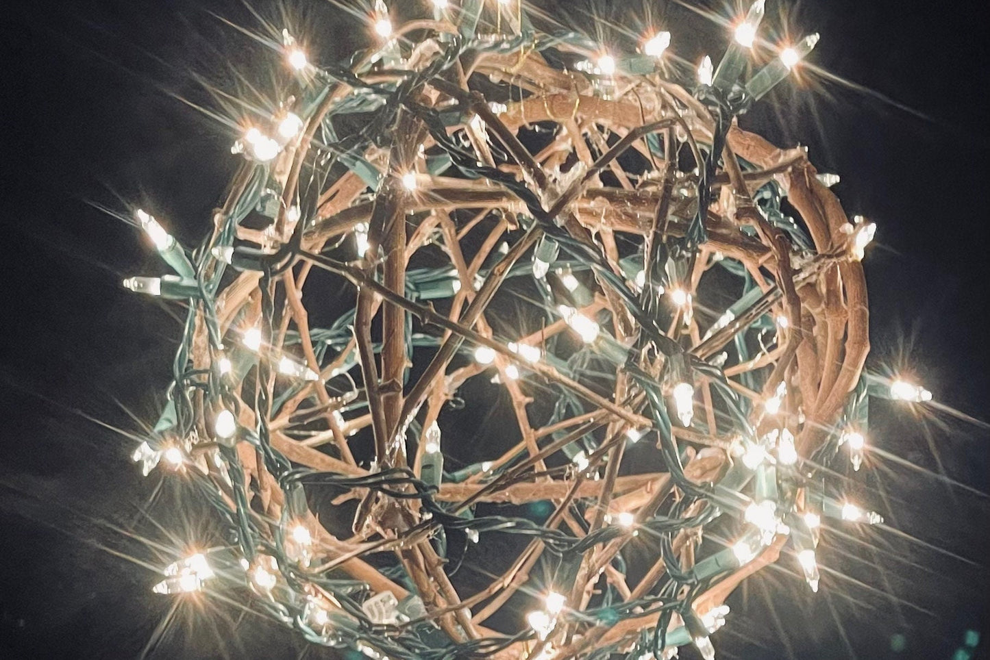 grapevine lighted ball